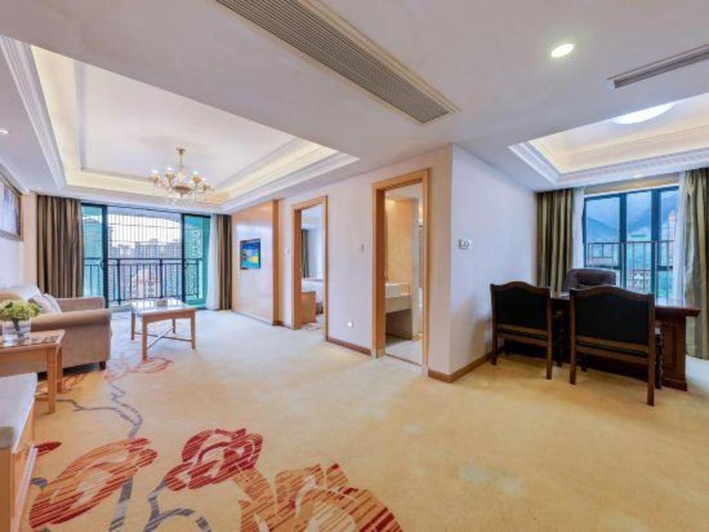 Vienna Classic Hotel Qingyuan Taihe Ancient Cave Scenic Area מראה חיצוני תמונה